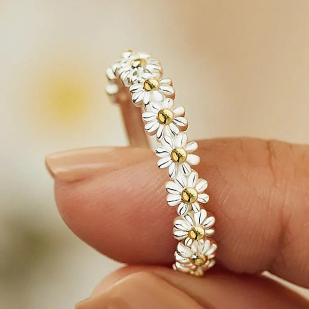 Adjustable Silver Daisy Ring with Hand-Painted Enamel