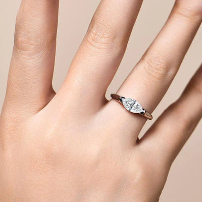 Thin Hailey Blaya Ring | Gold