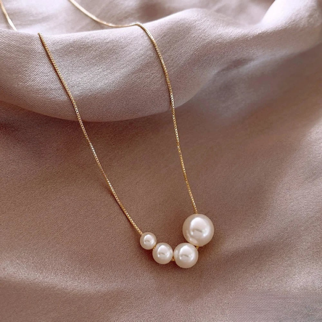 Gold Chain with Freshwater Pearls