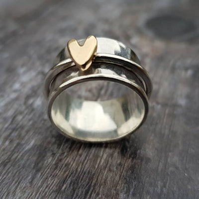 Aspen™ | Gold Ring with a Heart