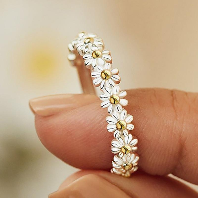Adjustable Silver Ring with Handmade Enamel and Daisy Pattern