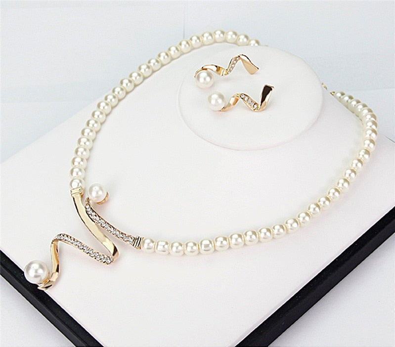 Aspen™ | Natural pearl earring and ring set in silver