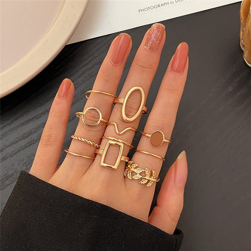 Aspen™ | Set of 11 Vintage Silver Rings