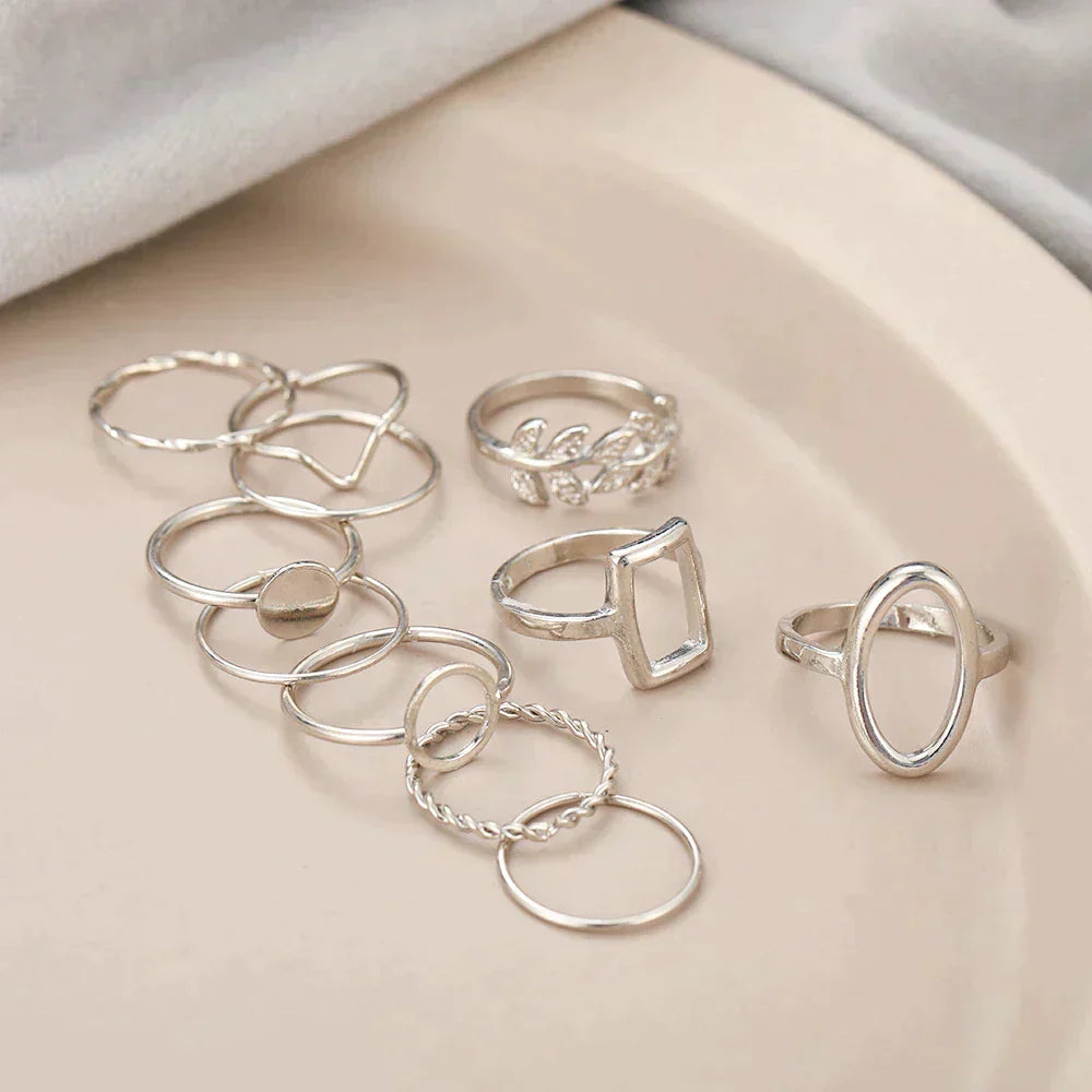 Aspen™ | Set of 11 Vintage Silver Rings