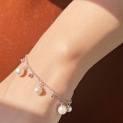 Gold Bracelet with Freshwater Pearls