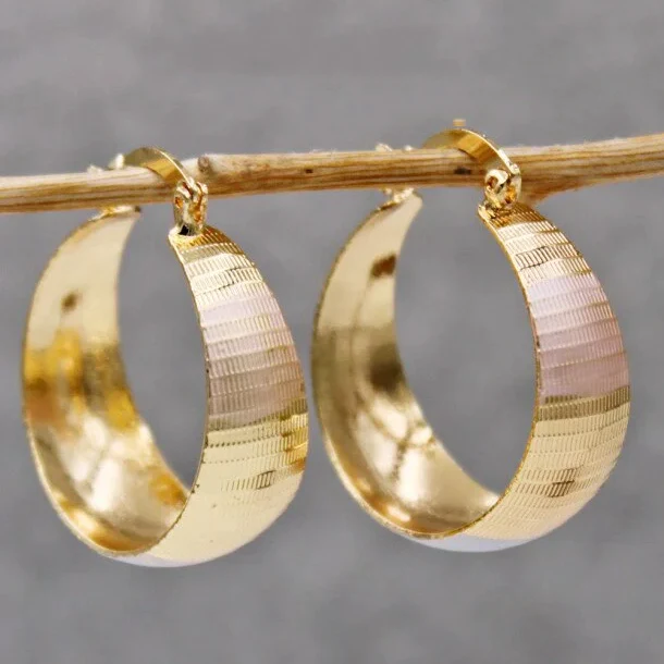 Vintage Charm Gold Earrings