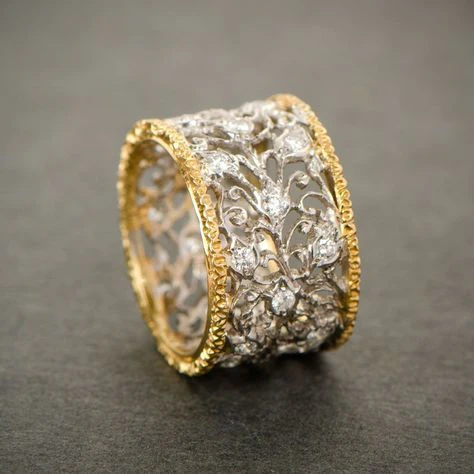 Vintage Ivy Ring with Diamond Accents