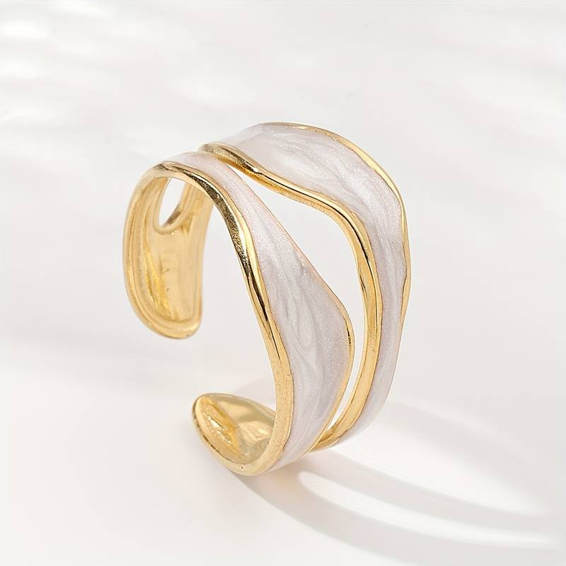 Vintage Style Platinum Ring