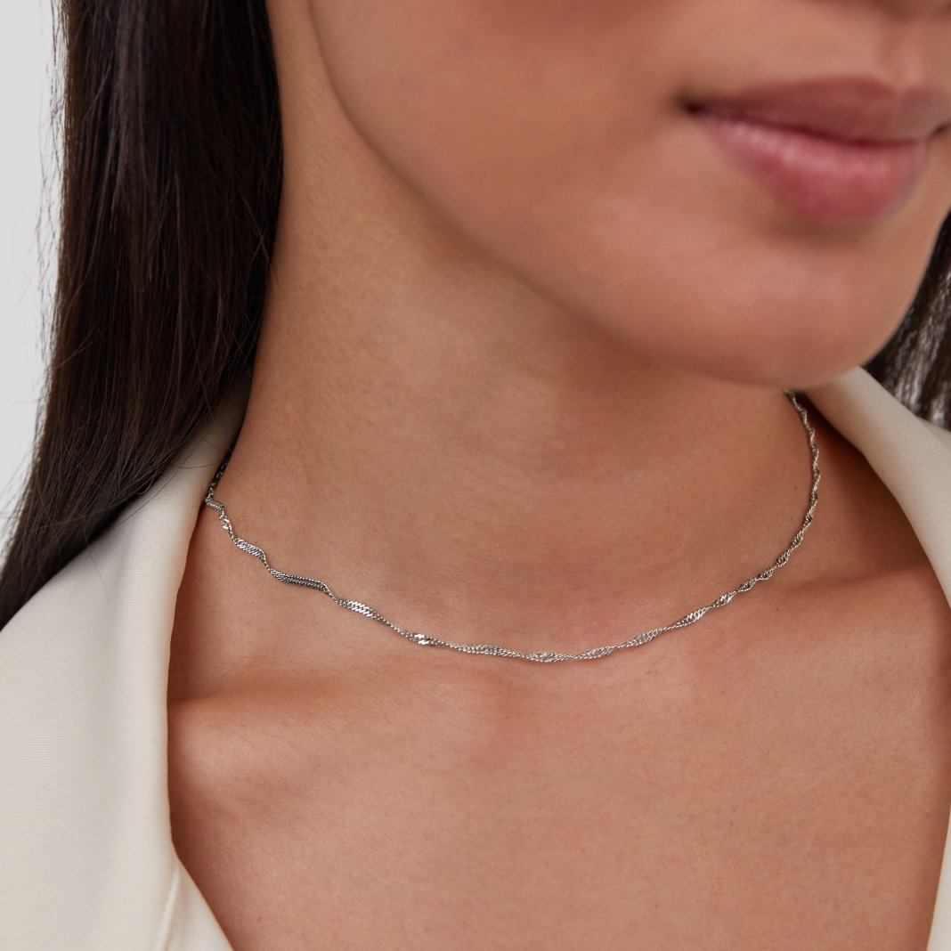 Mira Twisted Silver Necklace