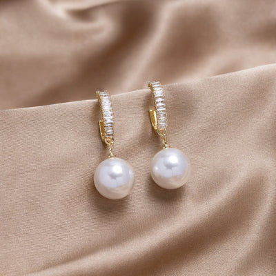 Luxurious Pearl and Zircon Earrings