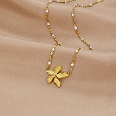 "Awakening of Spring" Pearl Necklace