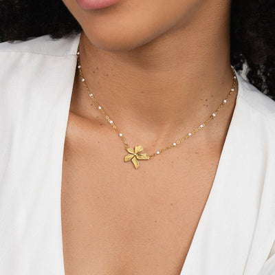 "Awakening of Spring" Pearl Necklace